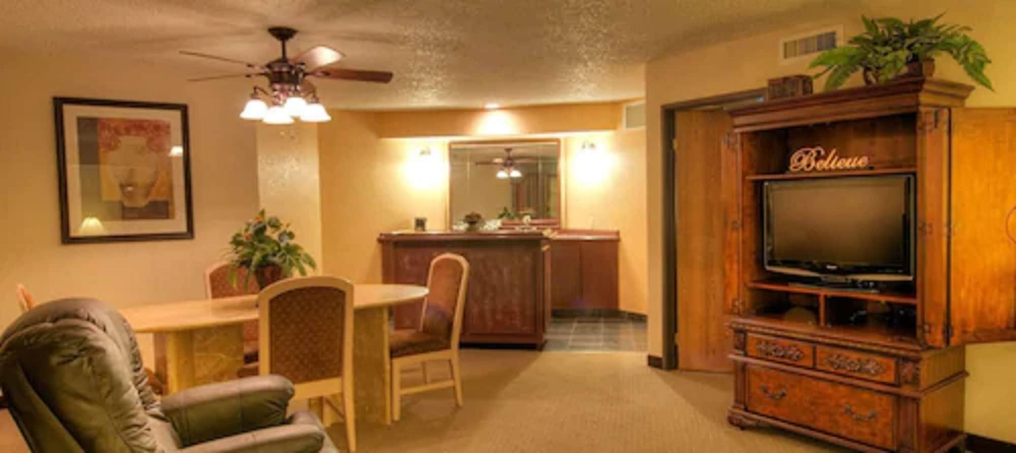 Mcm Elegante Suites Abilene Exterior photo