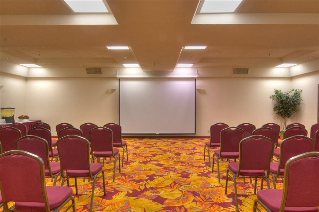 Mcm Elegante Suites Abilene Facilities photo