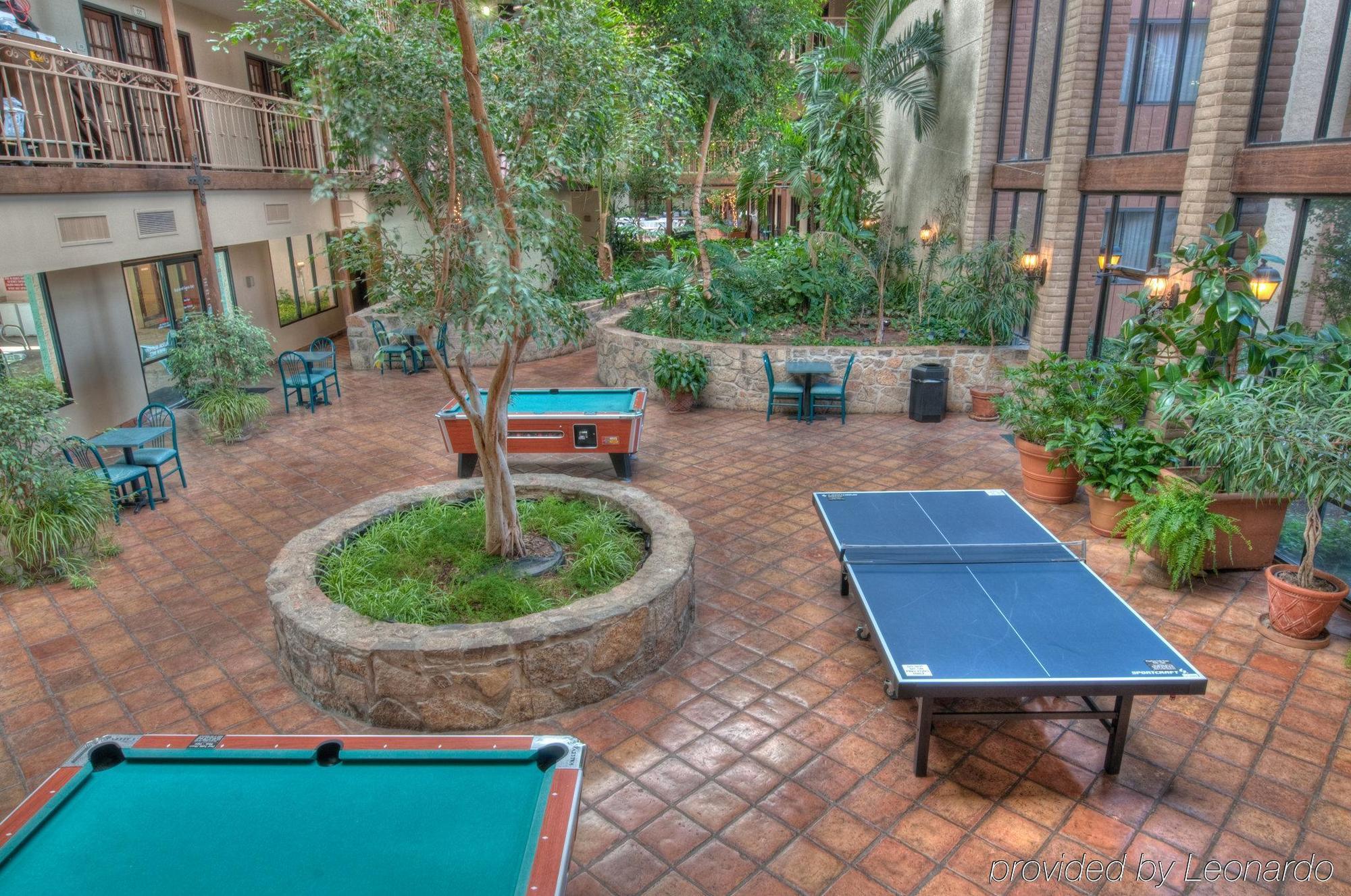 Mcm Elegante Suites Abilene Exterior photo