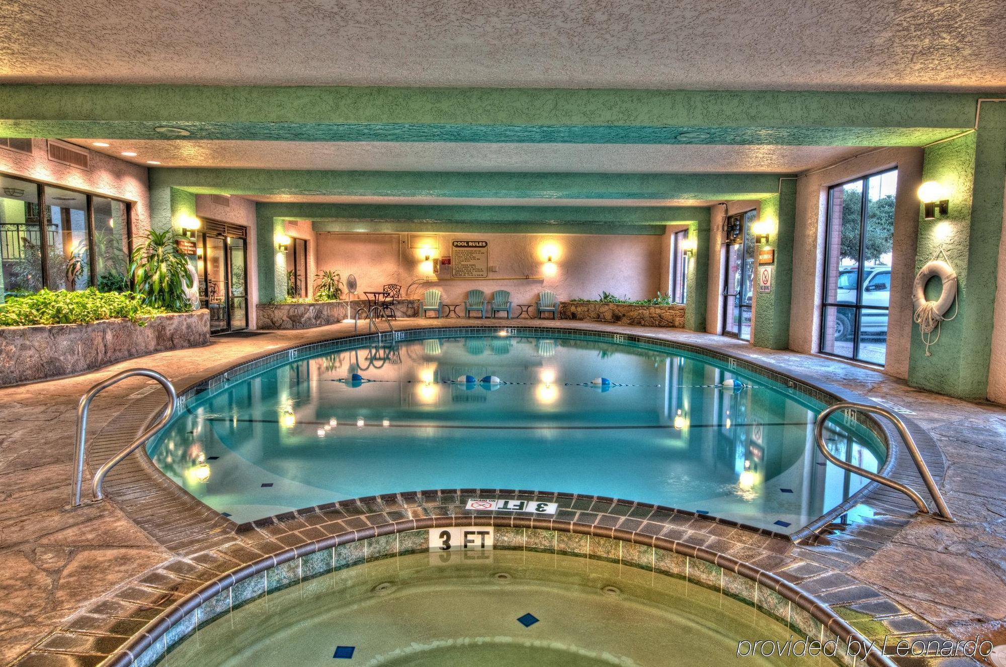Mcm Elegante Suites Abilene Exterior photo