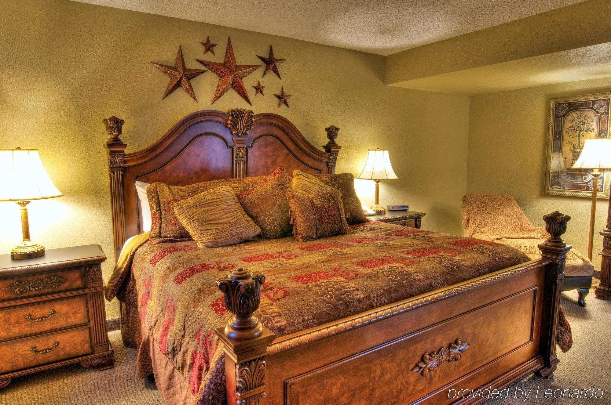 Mcm Elegante Suites Abilene Exterior photo