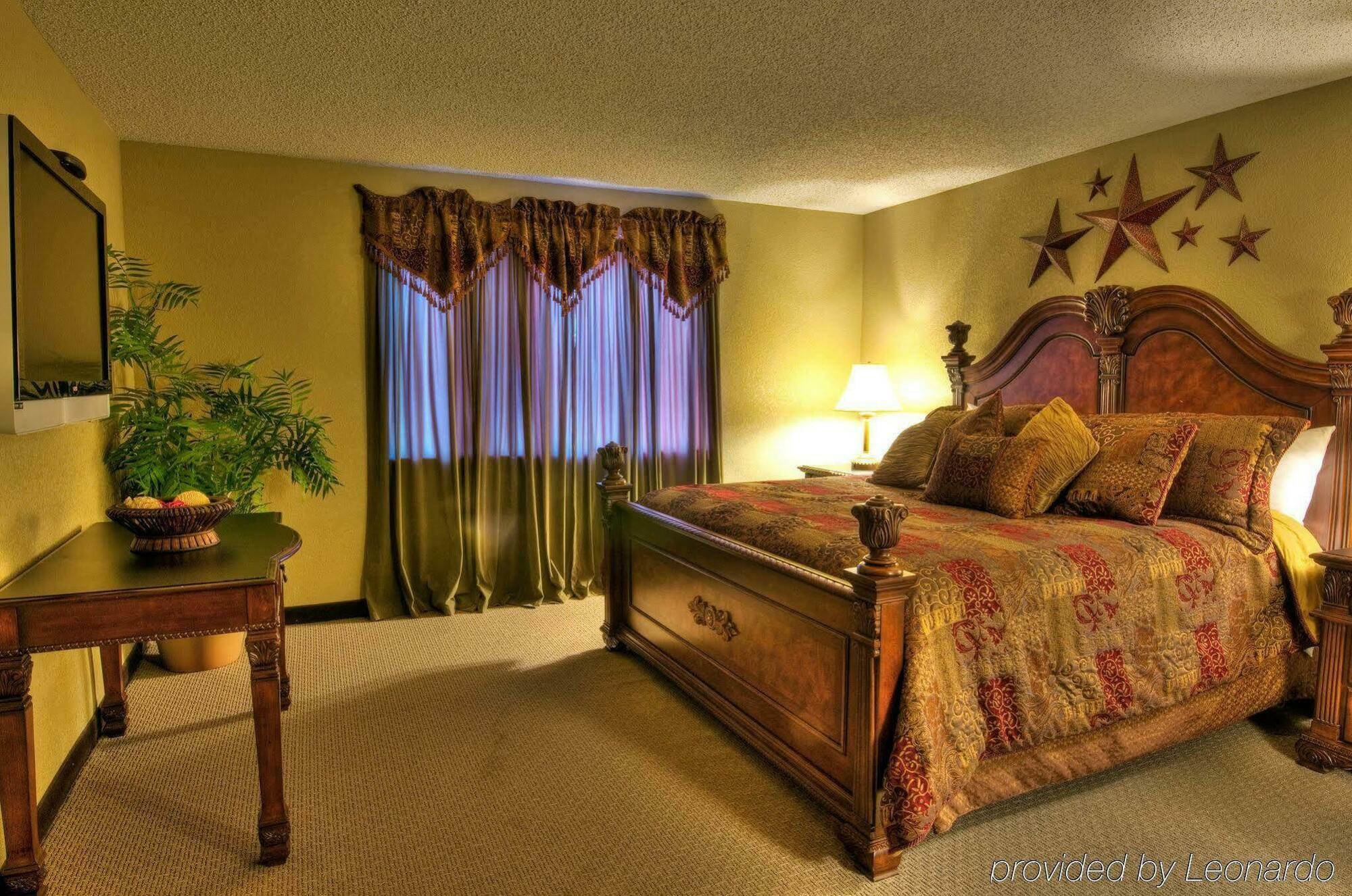 Mcm Elegante Suites Abilene Exterior photo